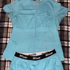 Grey’s anatomy mock wrap scrub top and Aubrey scrub pant